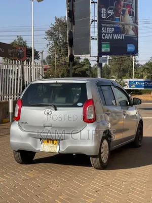 Toyota Passo 2016 Silver