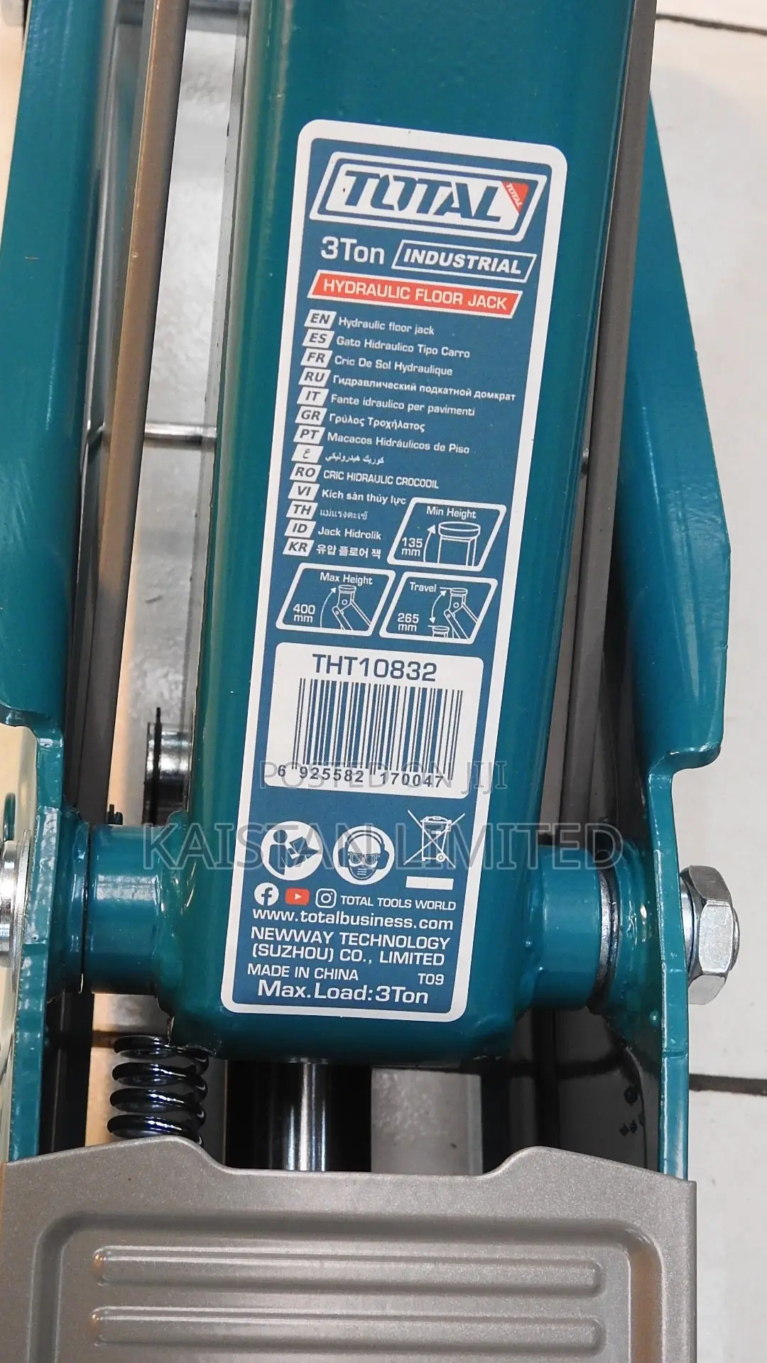 Total 3 Ton Hydraulic Garage Floor Jack. Floor Jacks