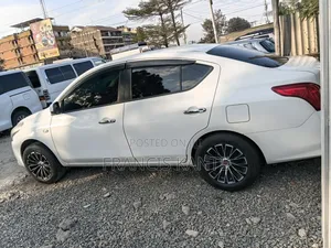 Nissan Latio 1.2 2017 White