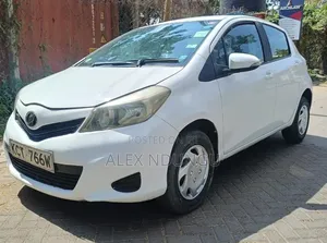 Toyota Vitz 2011 White