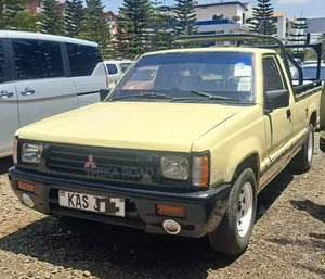 Mitsubishi L200 2004