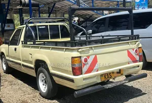 Mitsubishi L200 2004