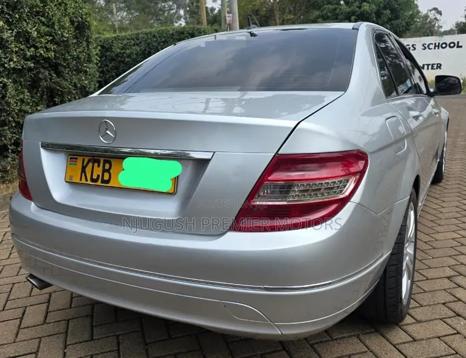 Mercedes-Benz C200 2008 Silver