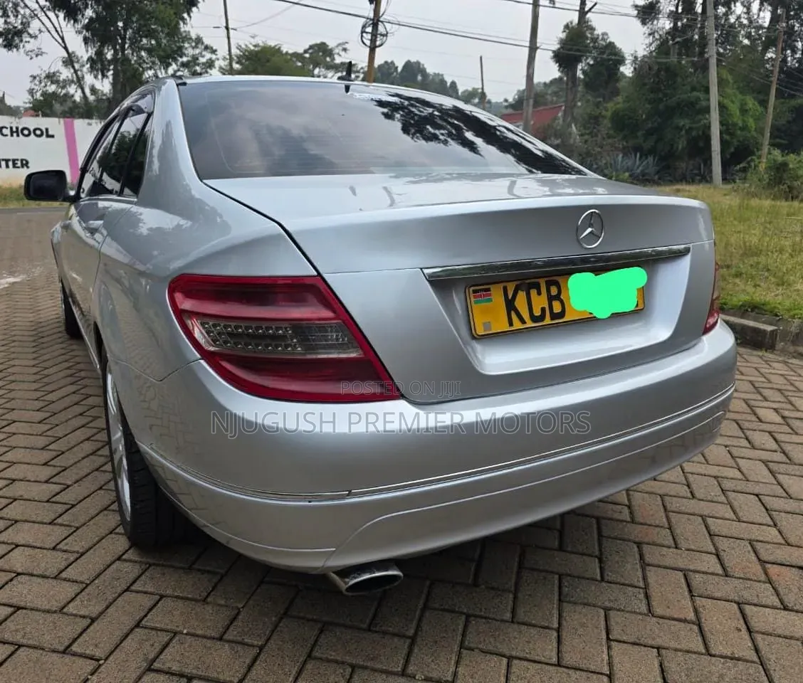 Mercedes-Benz C200 2008 Silver