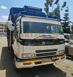 Isuzu FRR Mali Safi