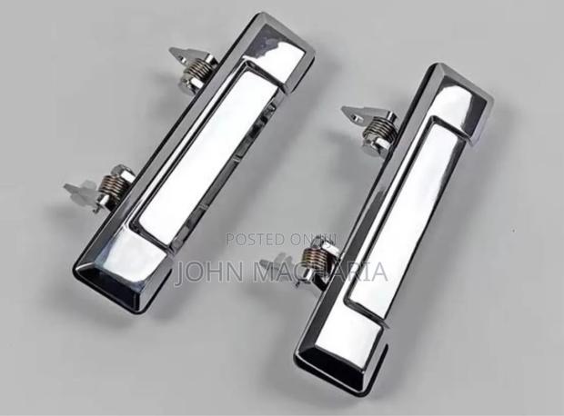 Exterior Outer Door Handle for Toyota Land Cruiser 75, 78 and 79