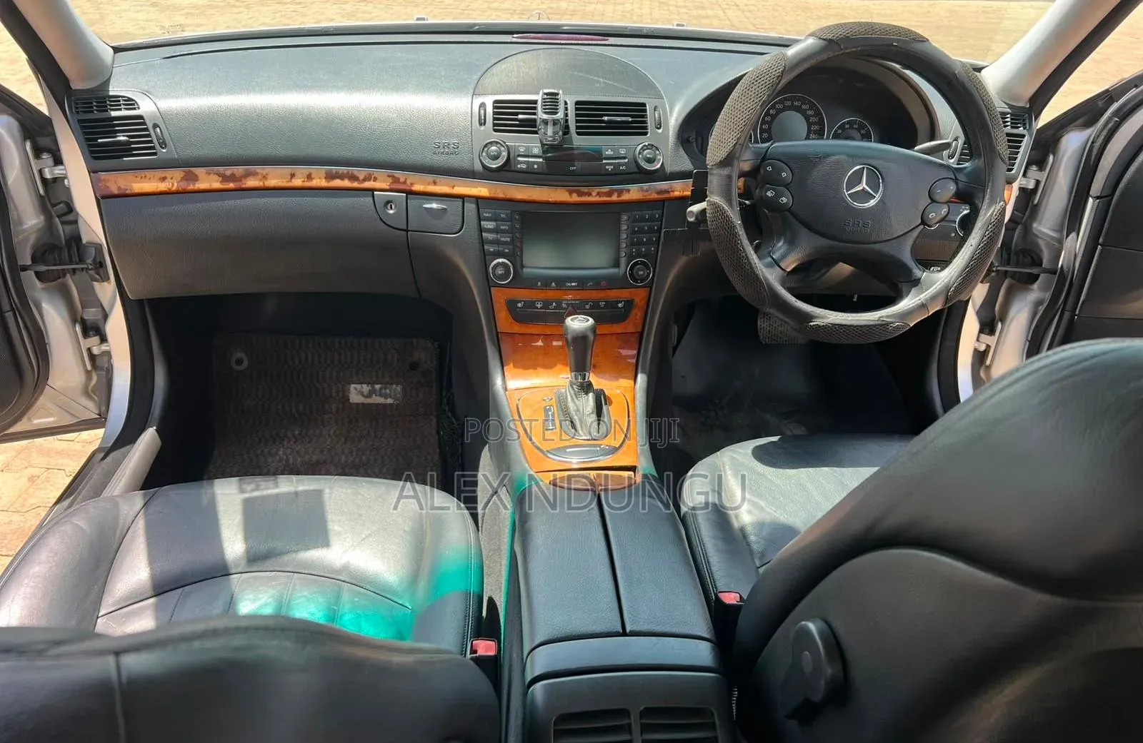 Mercedes-Benz C200 2009 Silver
