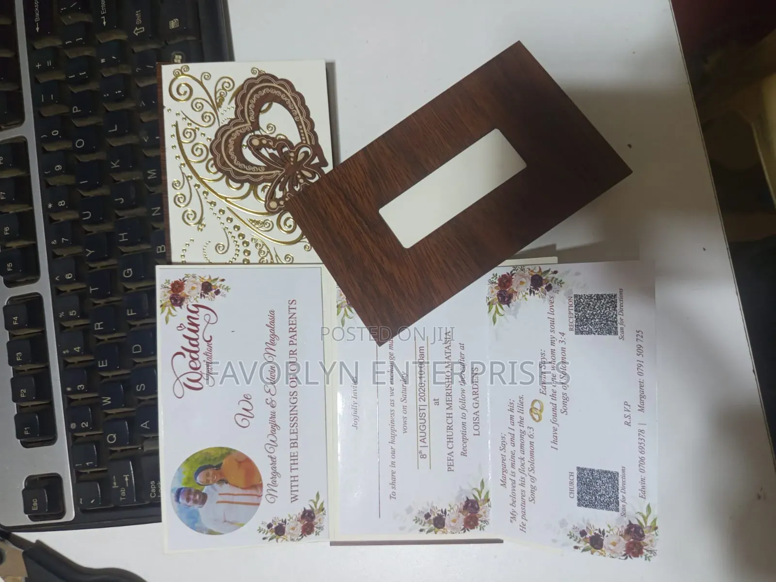 Striking Wedding Cards That Leave a Lasting Impression