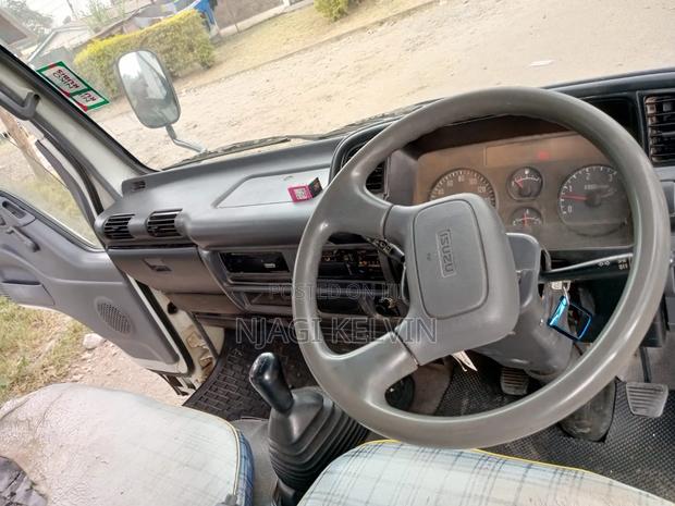 Isuzu NKR Open Body - thumbnail 7
