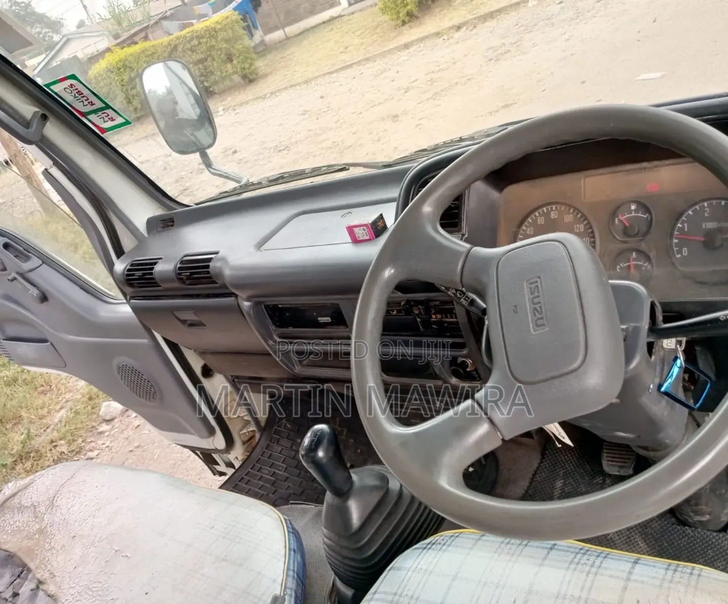 NKR Isuzu Open