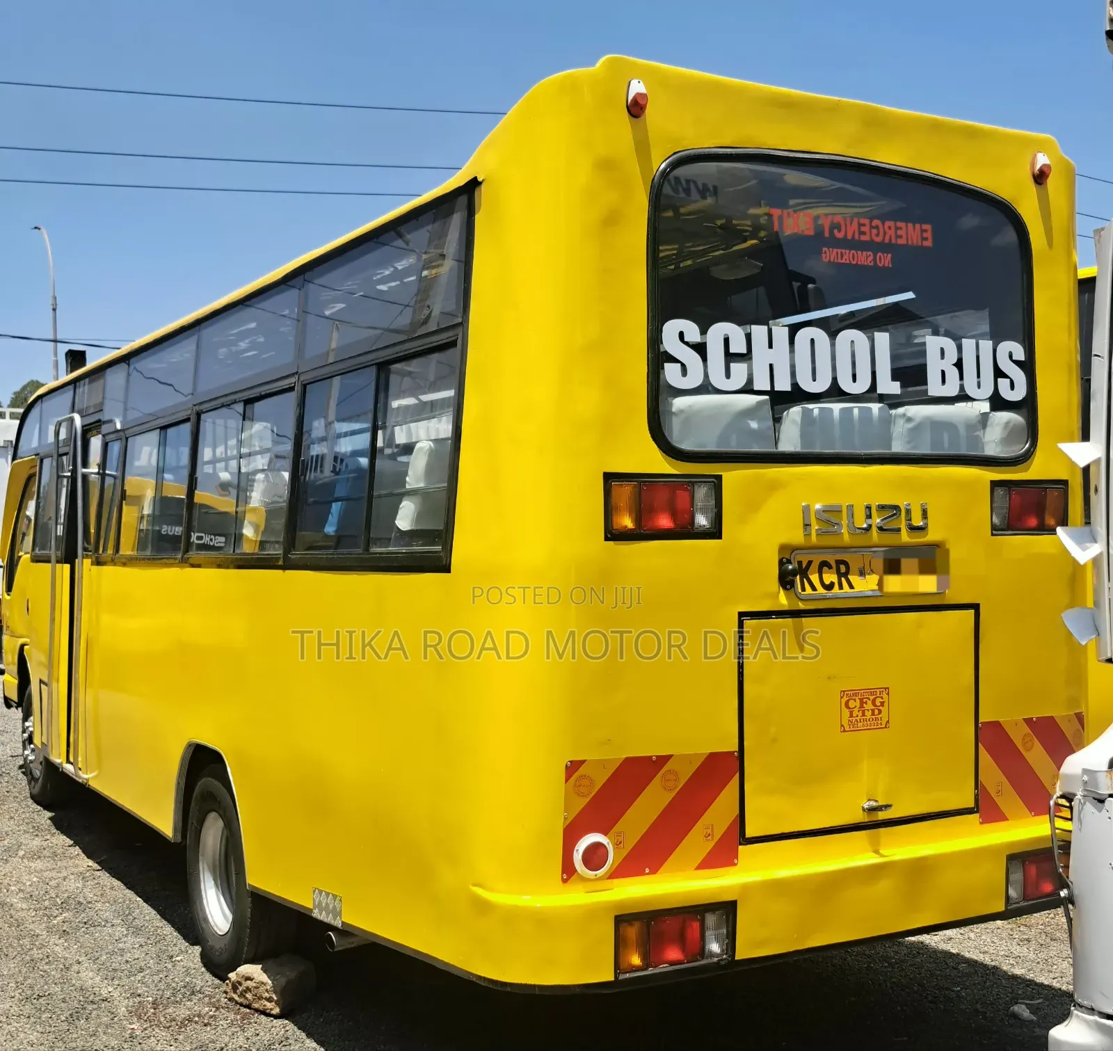 Isuzu NQR 2018 Yellow