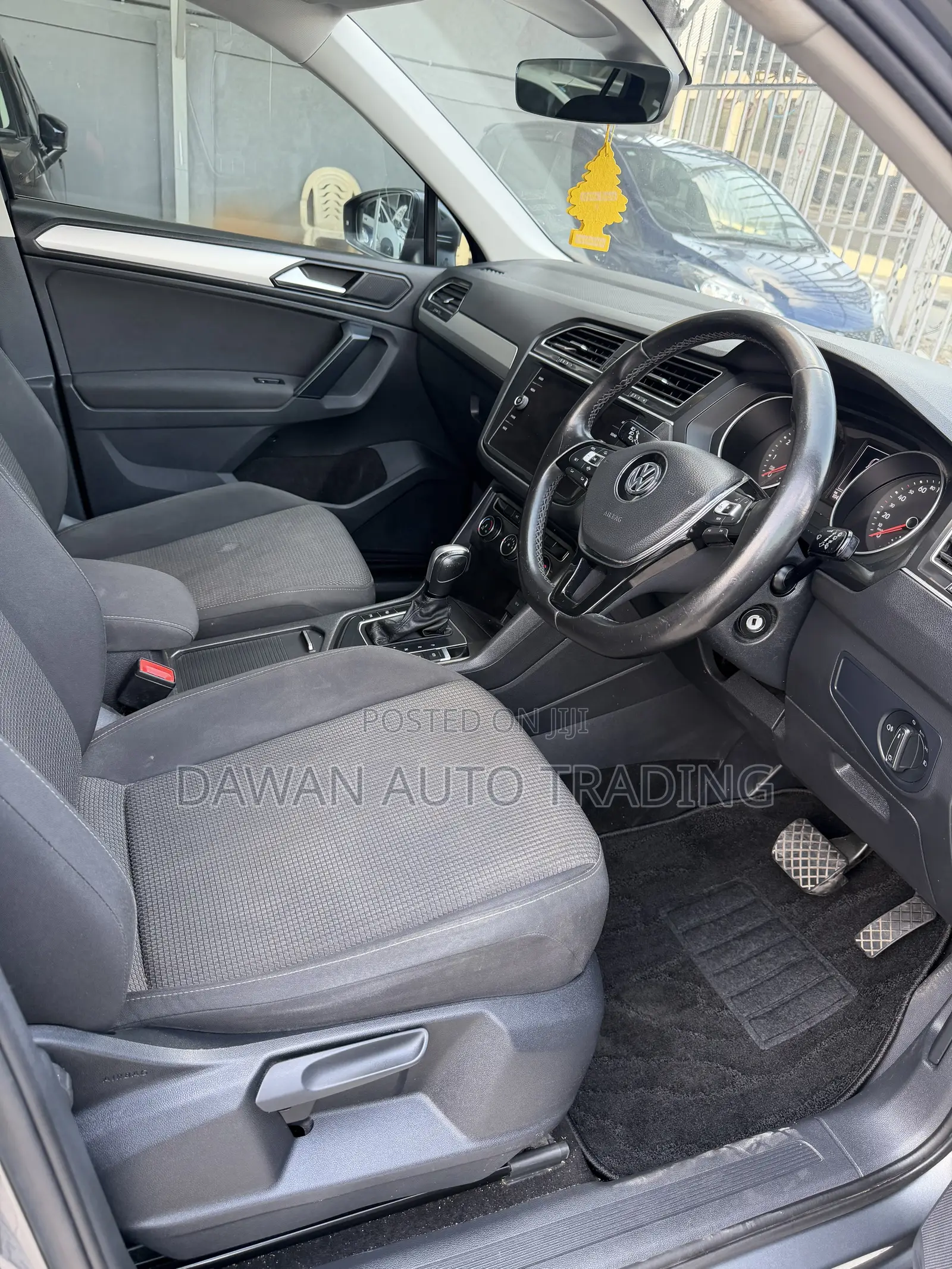 Volkswagen Tiguan 2019 Gray