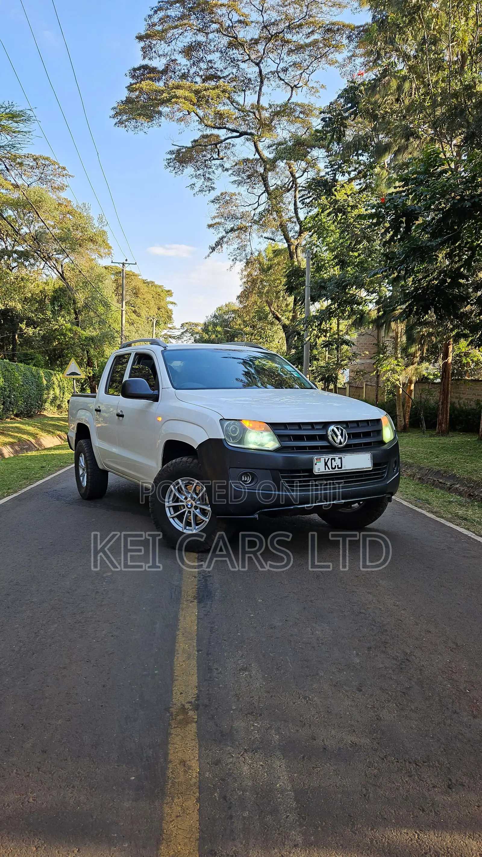 Volkswagen Amarok 2014 White