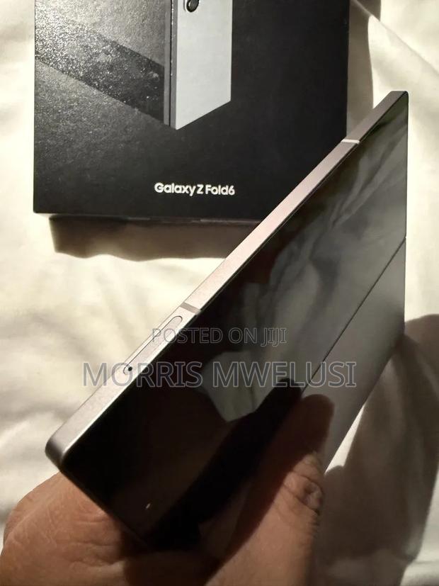 Samsung Galaxy Z Fold6 512 GB Silver - thumbnail 3