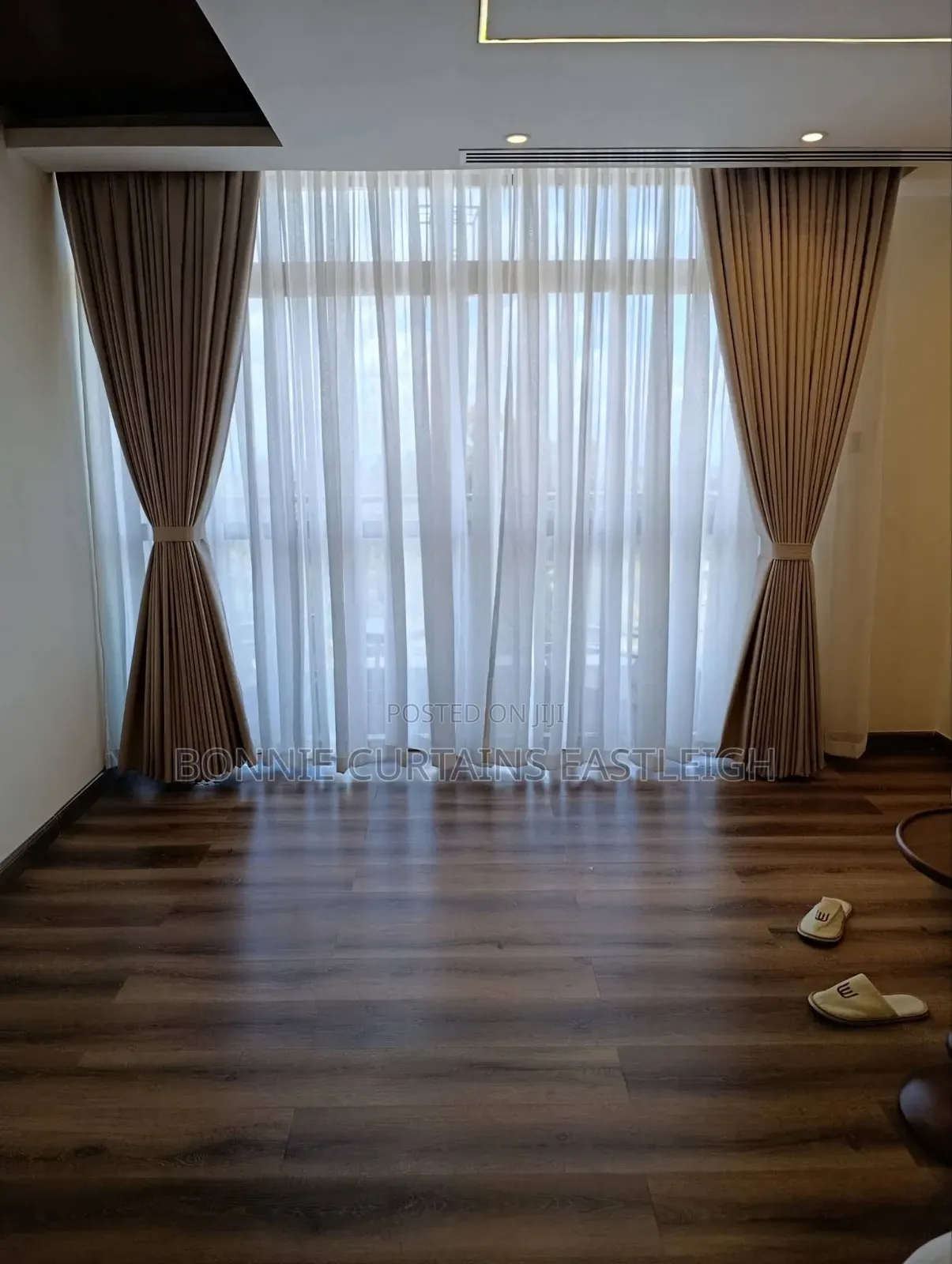 Blige Elegant Curtains for Modern Living Rooms