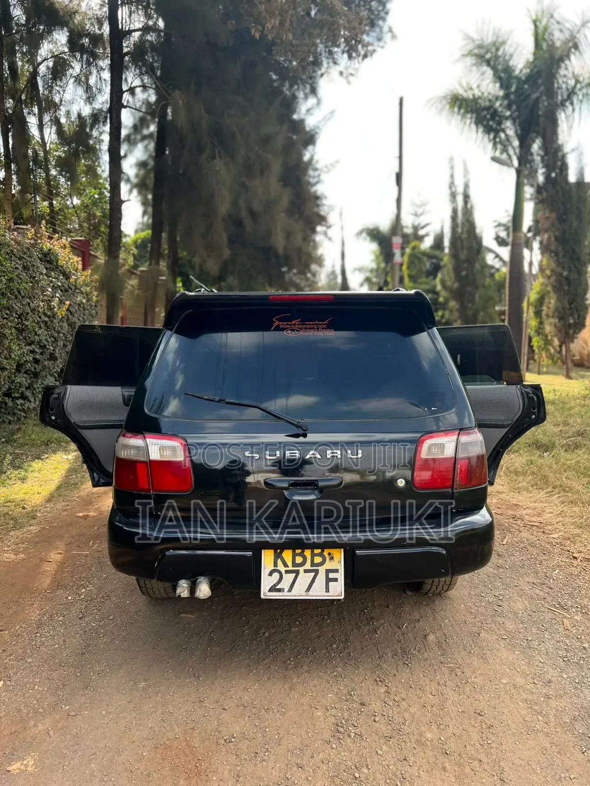 Subaru Forester 1999 Black