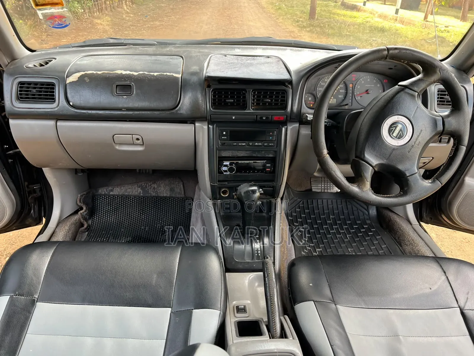 Subaru Forester 1999 Black