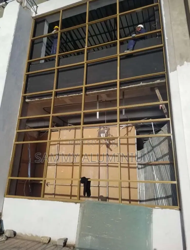 Aluminium Meets Modern Architectural