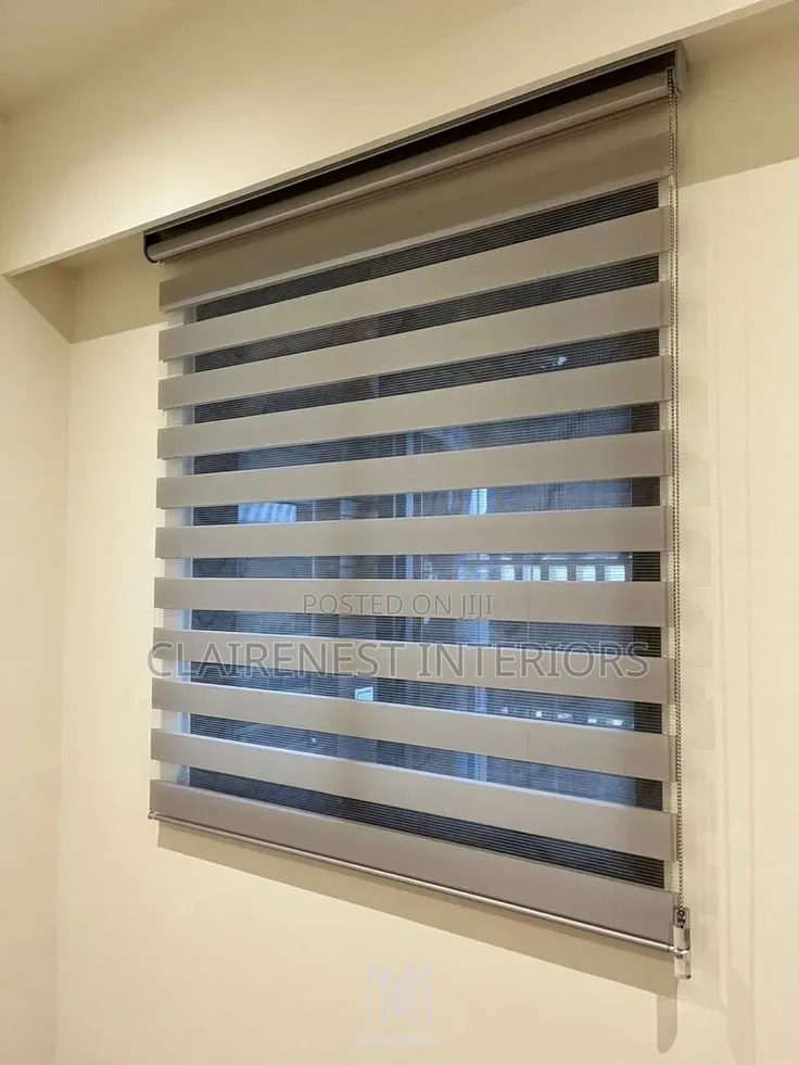 Upgrade Your View From Inside With Cute Horizontal Blinds