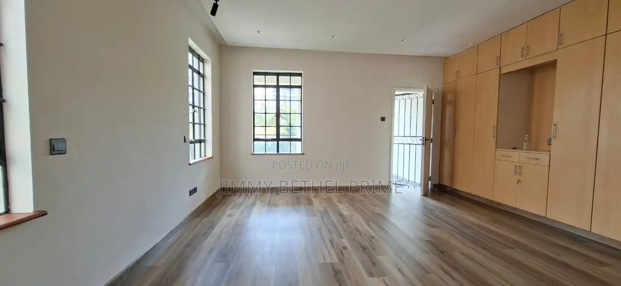 4bdrm Mansion in Spring Valley for rent