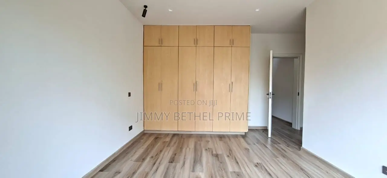 4bdrm Mansion in Spring Valley for rent