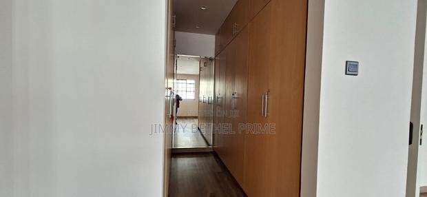 4bdrm Mansion in Spring Valley for rent - thumbnail 16