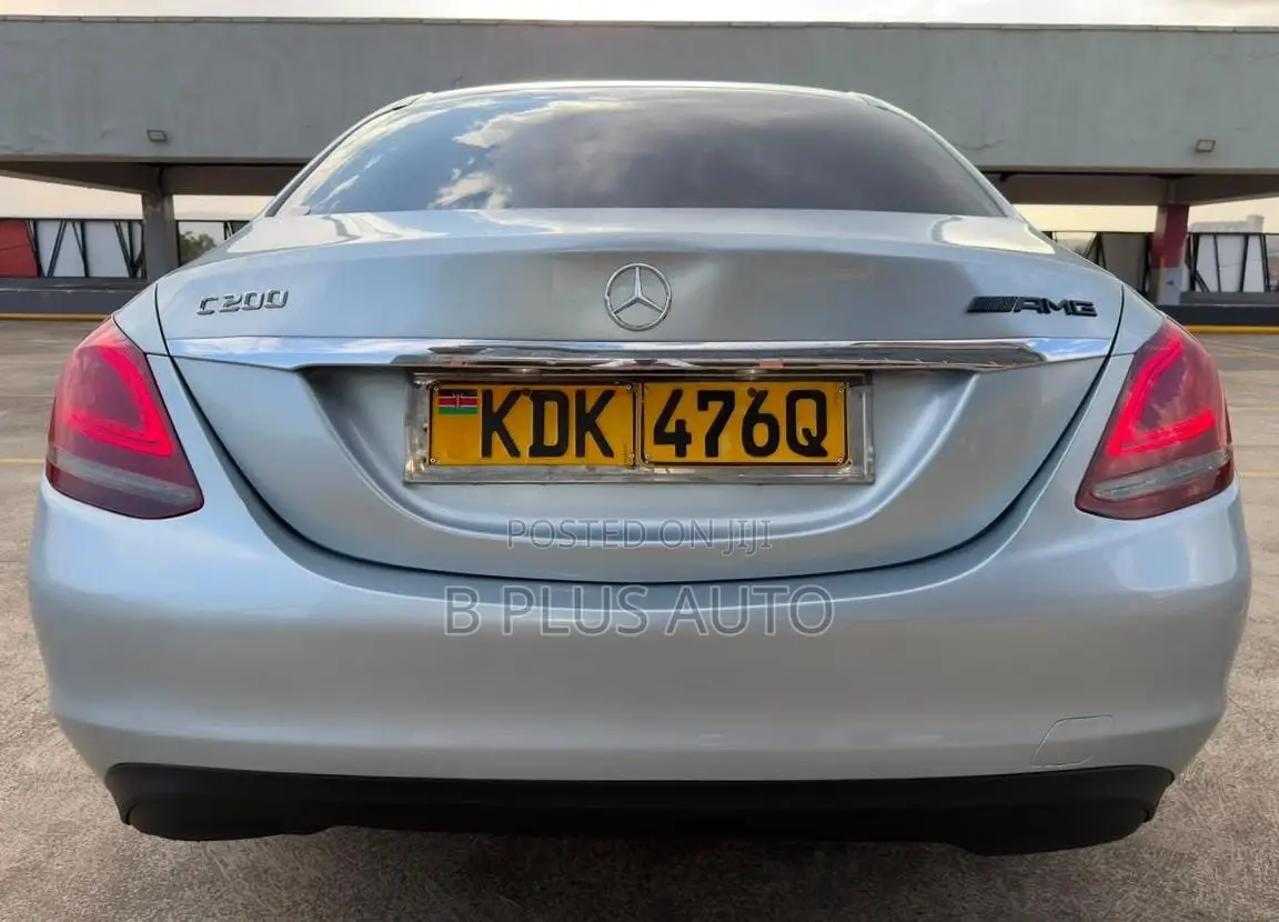 Mercedes-Benz C200 2015 Blue