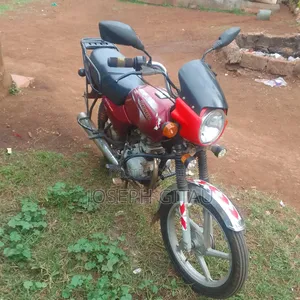 Bajaj Boxer BM100ES 2018 Red