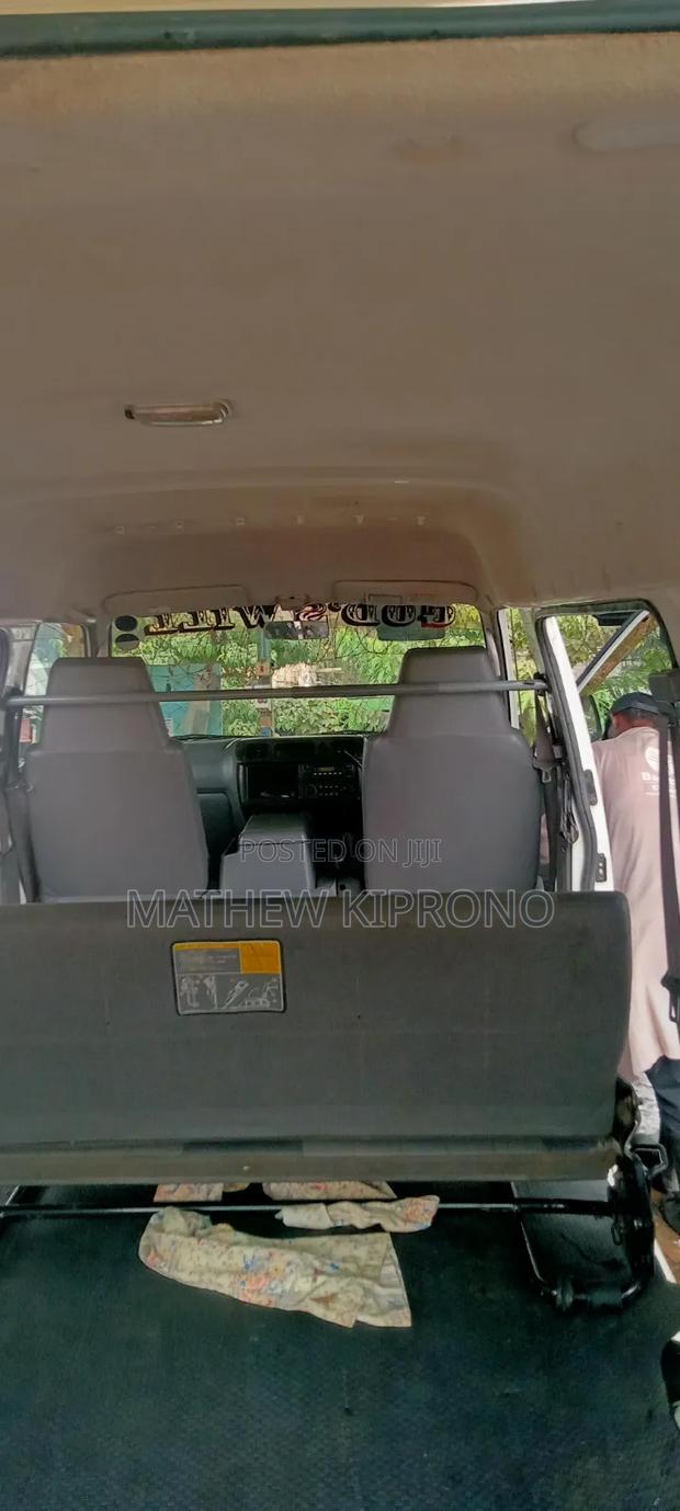 Mazda Bongo 2011 White - thumbnail 7