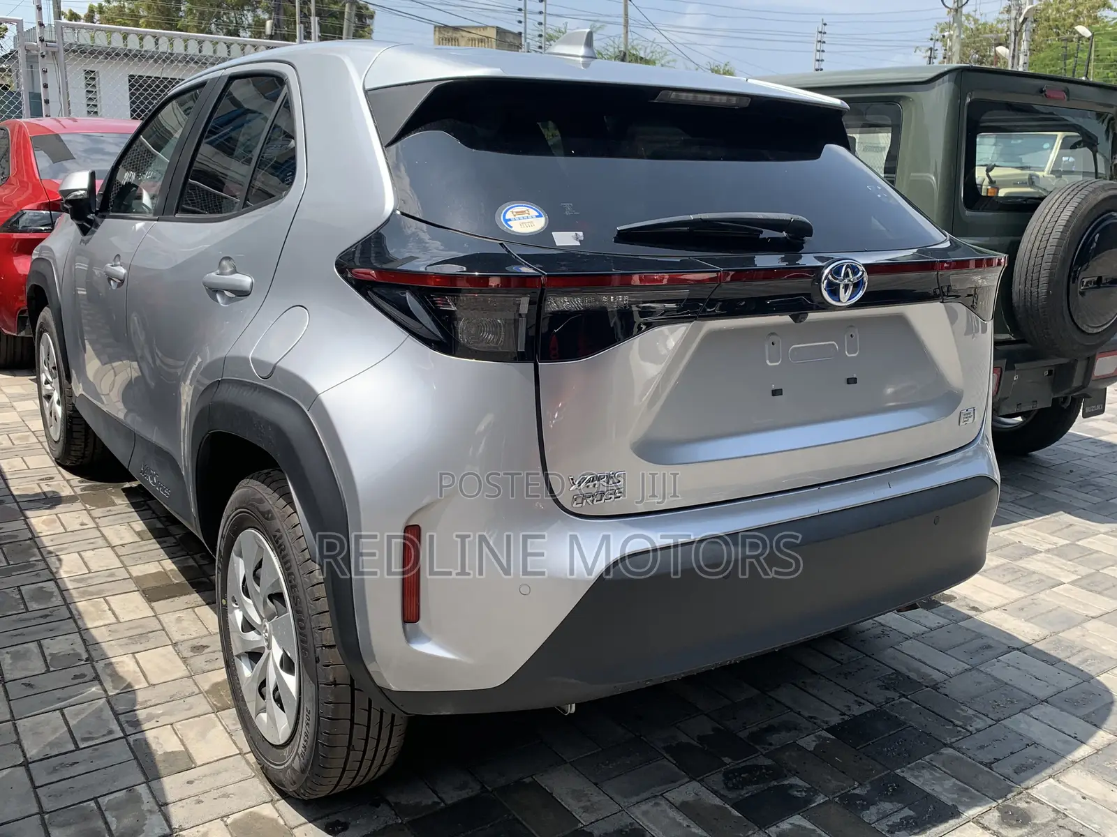 Toyota Yaris Cross 1.5 Hybrid FWD 2020 Silver