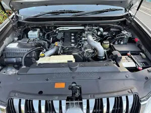 Toyota Land Cruiser Prado 3.0 TD 2012 Silver