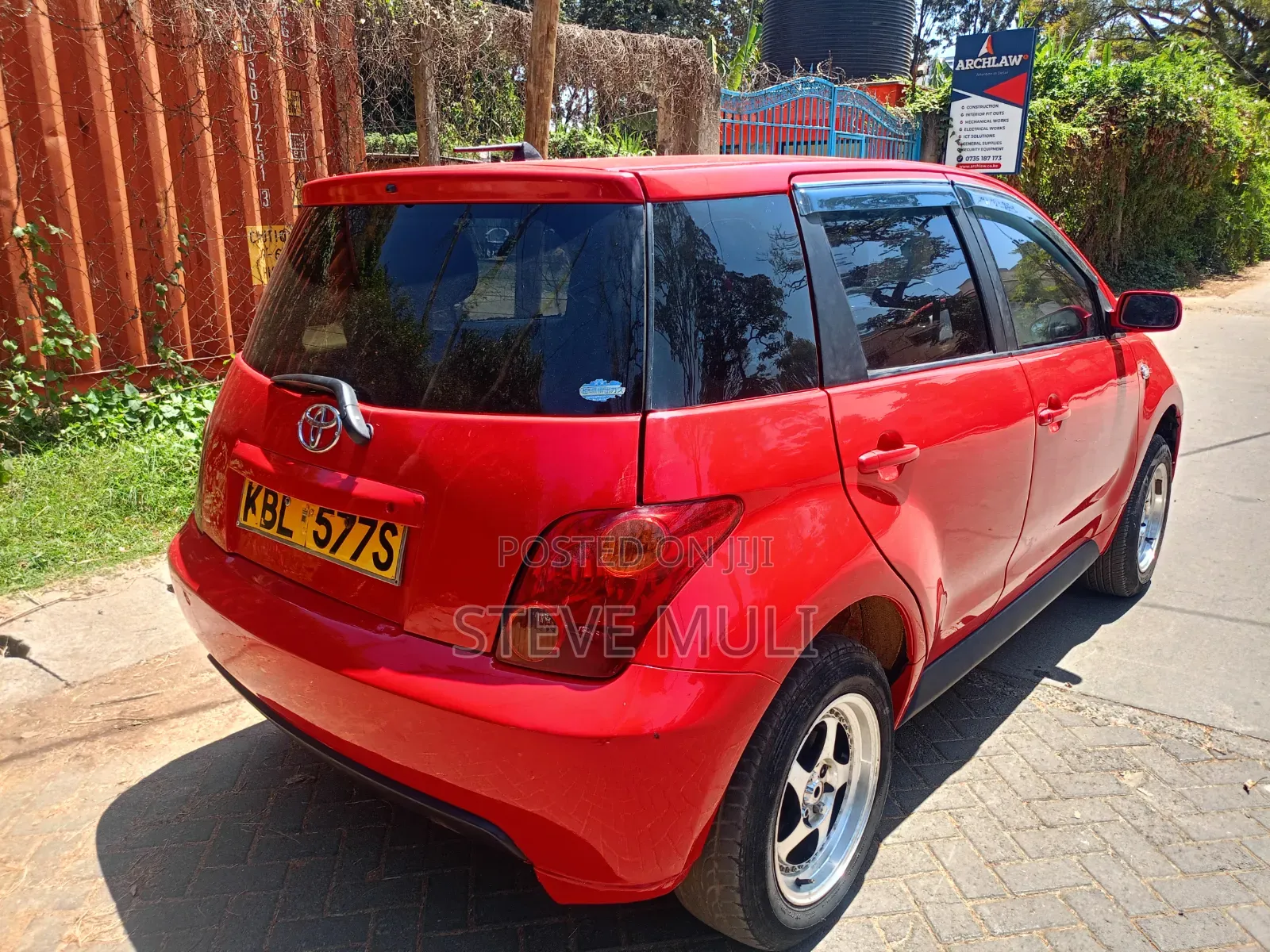 Toyota IST 2004 Red