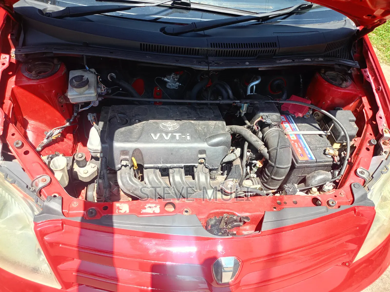 Toyota IST 2004 Red