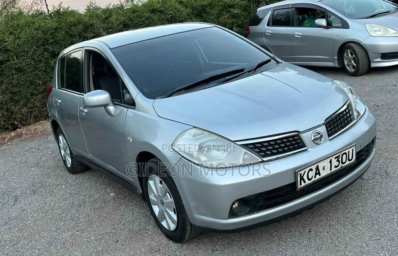 Nissan Tiida 2007 Silver