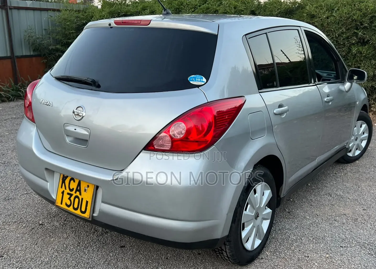 Nissan Tiida 2007 Silver