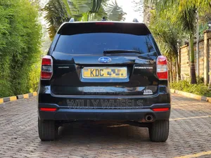 Subaru Forester 2015 Black
