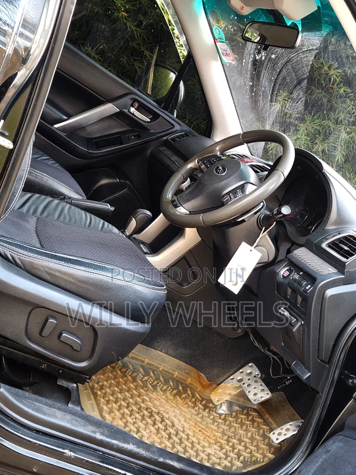 Subaru Forester 2015 Black
