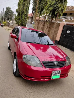 Toyota Corolla RunX 2001 Red