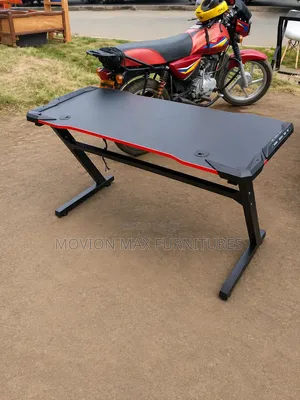 Office Desk-Gaming Chairs