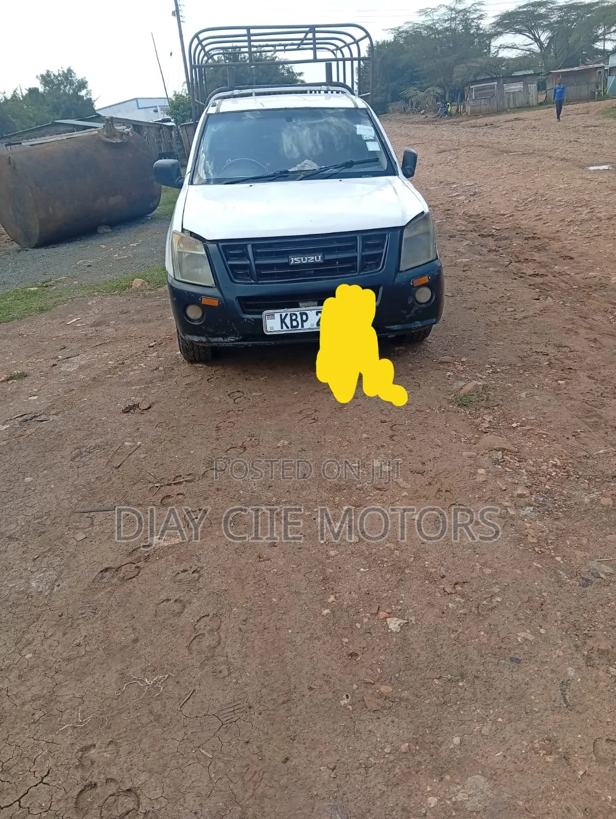 Isuzu D-MAX 2010 White