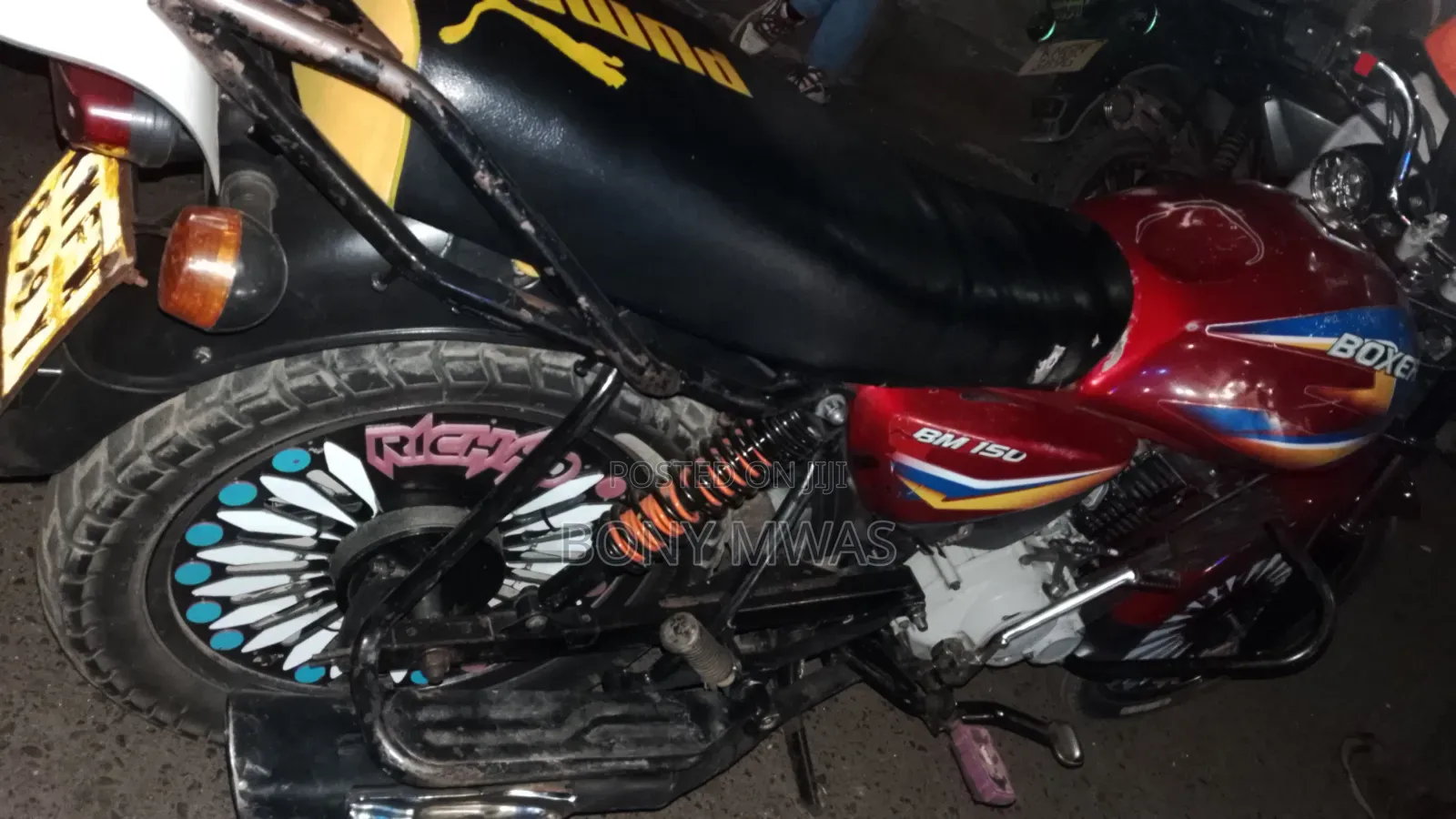 Bajaj Boxer 150 UG 2022 Red