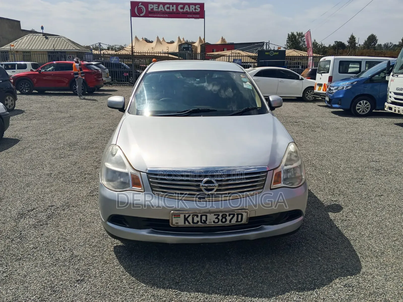 Nissan Bluebird 2014 Silver