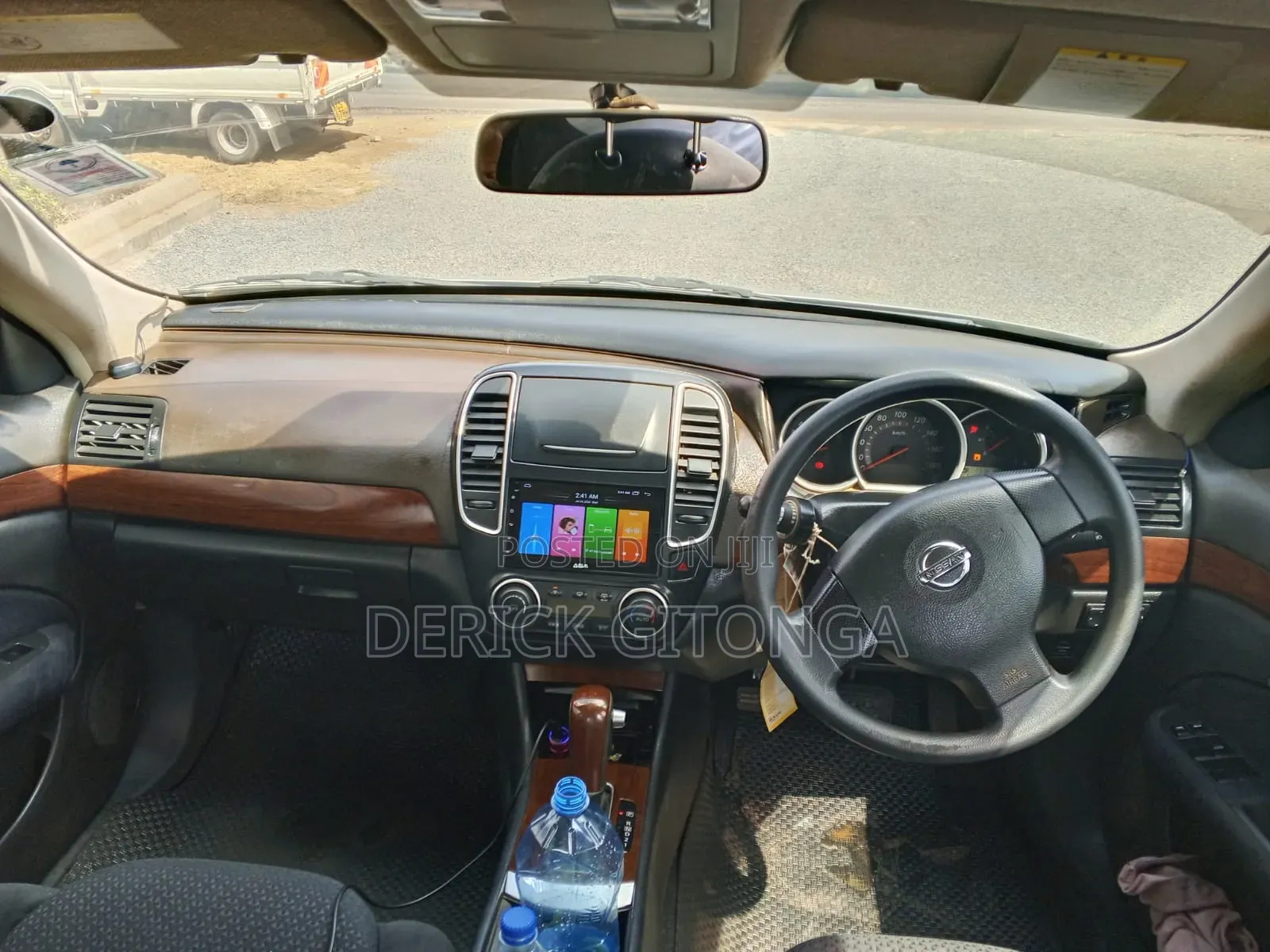 Nissan Bluebird 2014 Silver