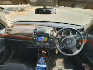 Nissan Bluebird 2014 Silver