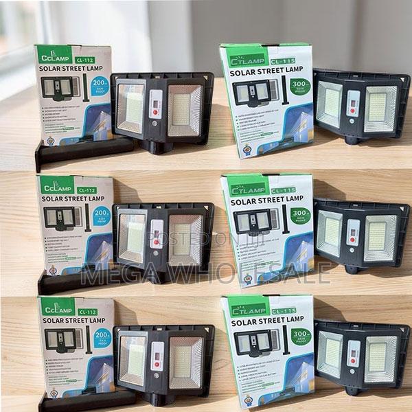 Best Prices Energy Saving 200W 300W Watts 500W Solar Street Lights - thumbnail 2