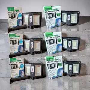 Budget Prices Bright 200W 300W Watts 500W Solar Street Lights