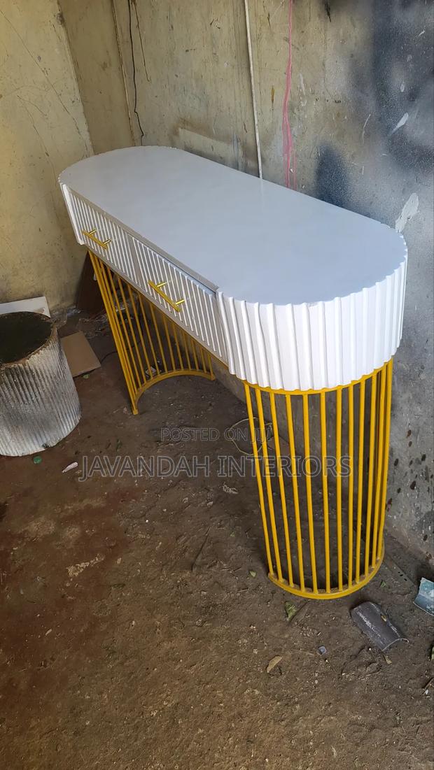 Modern Console Table With 2 Drawers - thumbnail 2