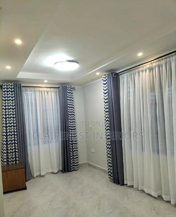 Mix and Match Window Curtains That Create a Peaceful Atmosphere
