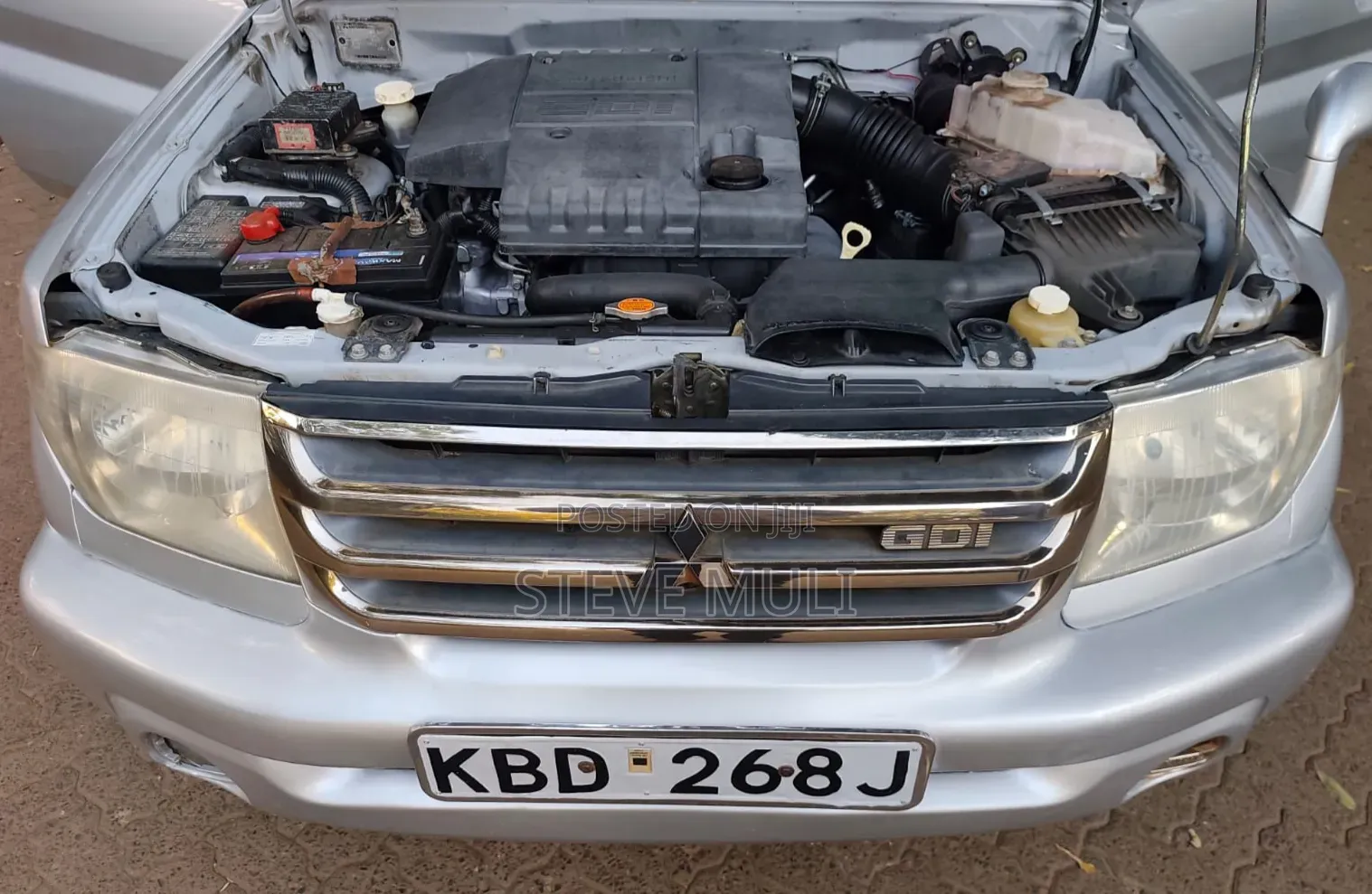 Mitsubishi Pajero 2002 Silver