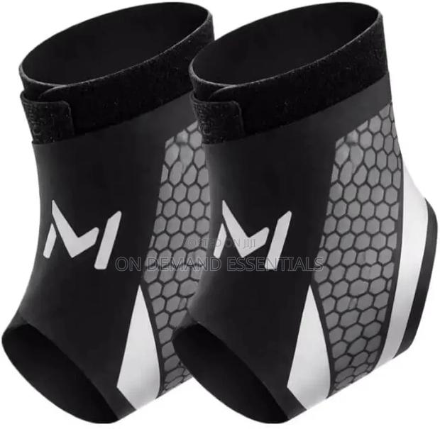 Unisex Orthopedic Compression Ankle Brace Sleeve - thumbnail 5